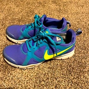 Women’s Nike Running Shoes 👟